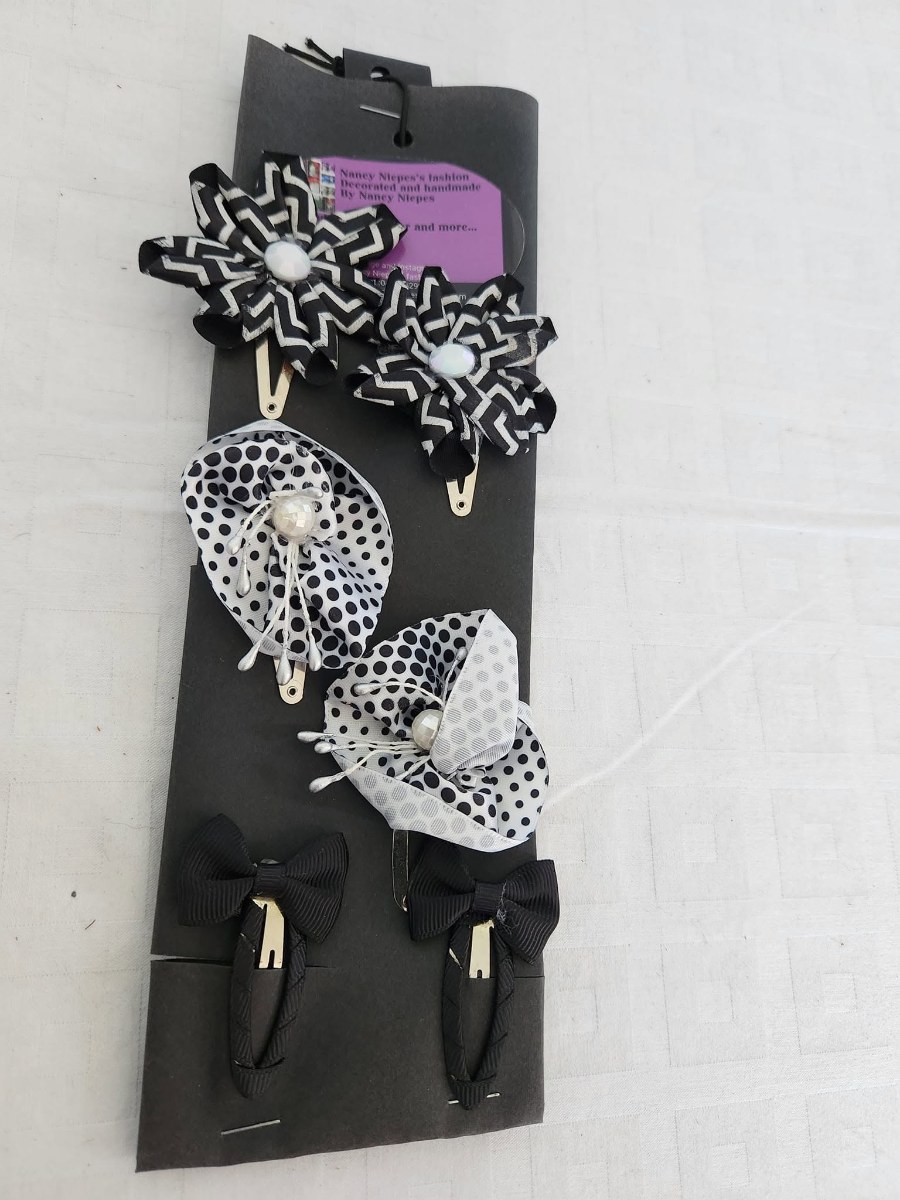 Black White Flower Hair Clips Set