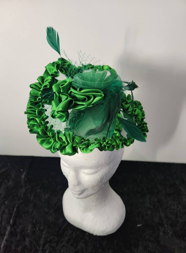 Emerald Ruffle Women Headpiece