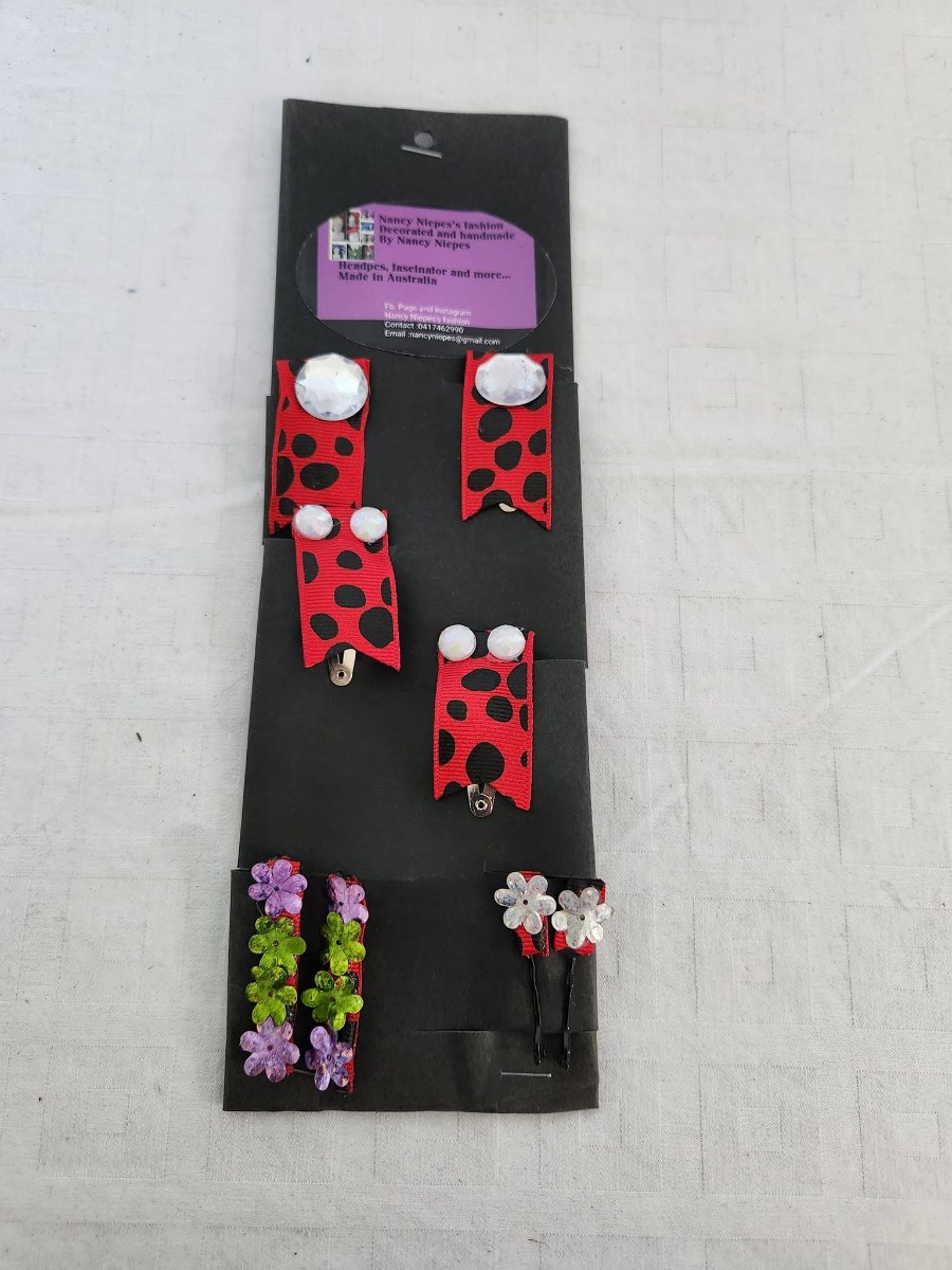 Ladybug Kids Hair Clips Set view 2