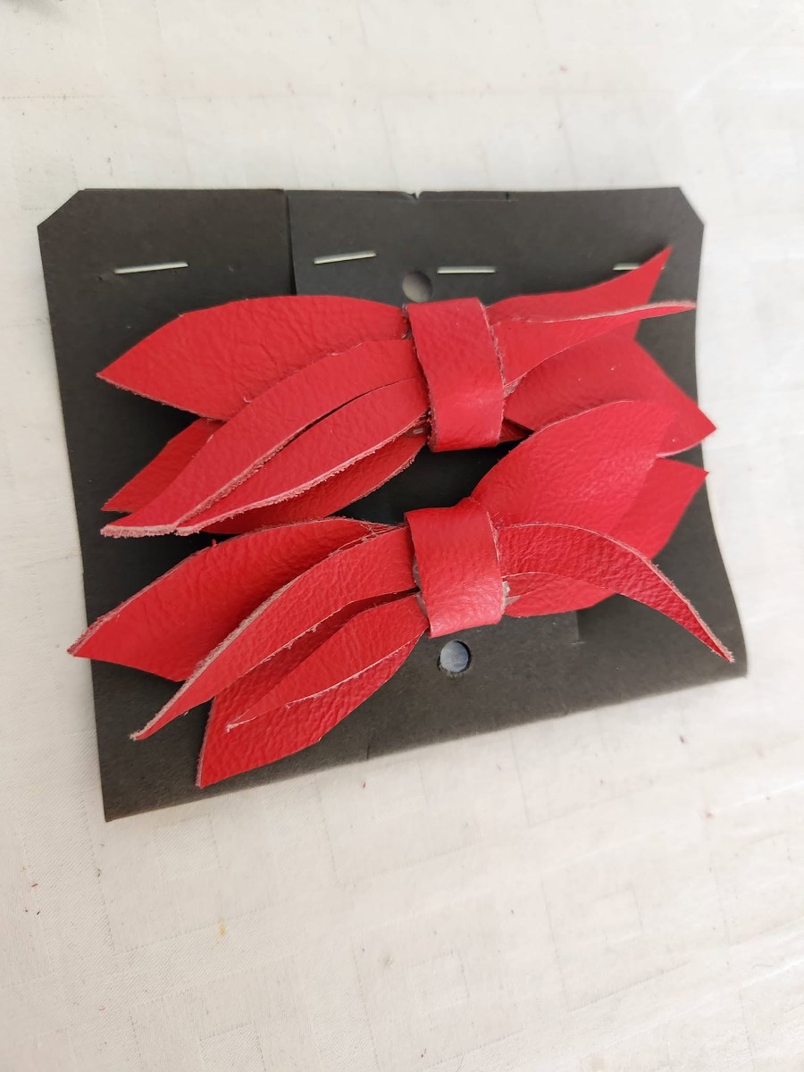 Red Leather Bow Hair Clips view 4